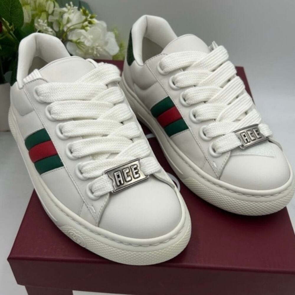 Women's Gucci leather web stripe ace sneakers size 38.5 made in Italy